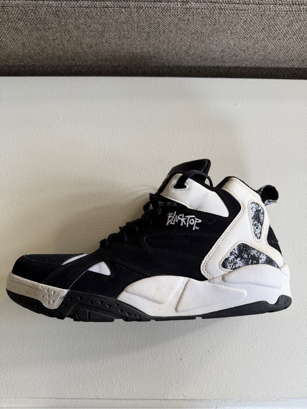 2014 Reebok Blacktop Boulevard Black/White Size 13 - Picture 2 of 3